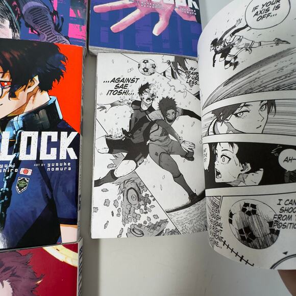 Blue Lock Manga Comic Books Volume 11-17 - Picture 4 of 7